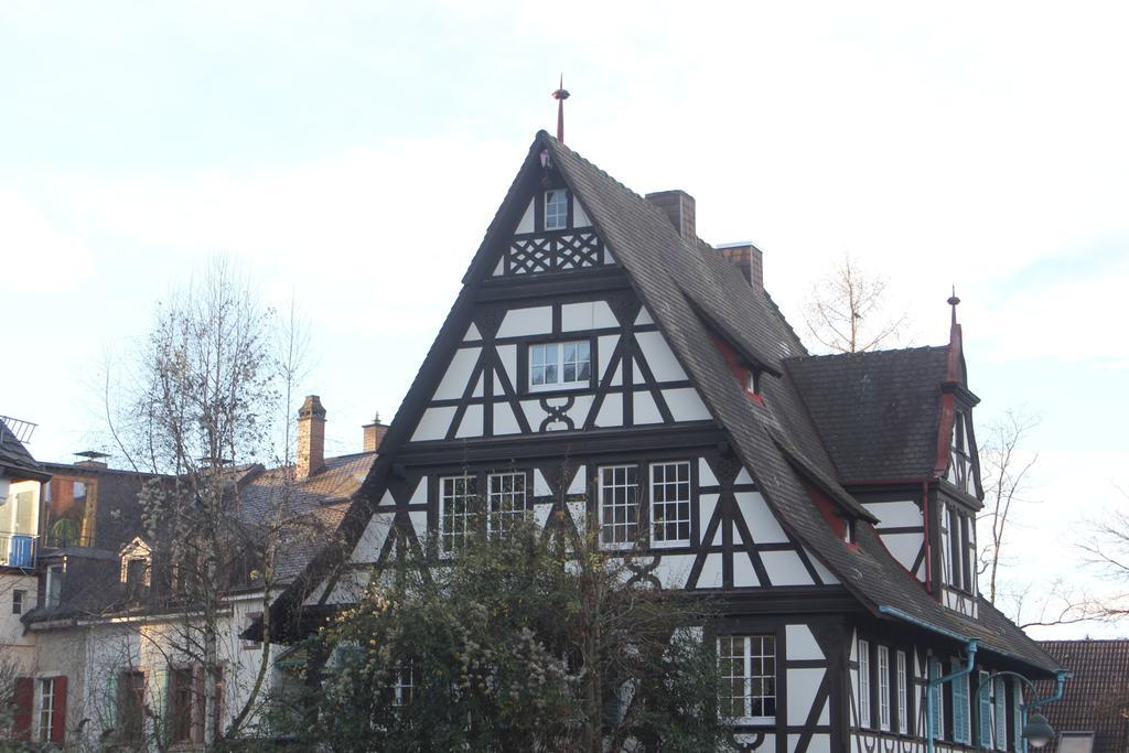Ferienwohnung Freiburg Herdern Номер фото